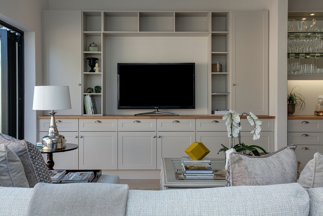 Simple Ways to Add Aesthetic Appeal to Your Living Room